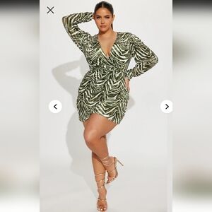 Fashion Nova Women's 2X  Dress Amelia Tropical Mini Dress NEW
